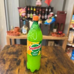 Boisson gazeuse gout orange de la marque Sumol